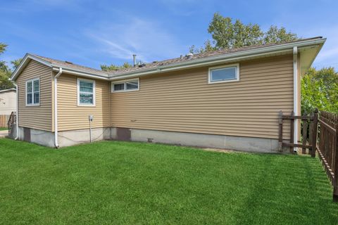 Tiny photo for 1807 Beach Road, McHenry, IL 60050 (MLS # 12459954)