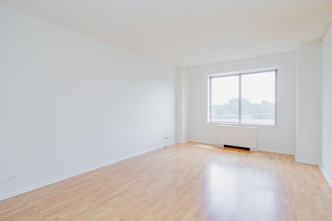 Tiny photo for 7033 N Kedzie Avenue #303, Chicago, IL 60645 (MLS # 12749478)