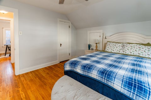 Tiny photo for 2204 Walnut Street, Murphysboro, IL 62966 (MLS # 12796567)