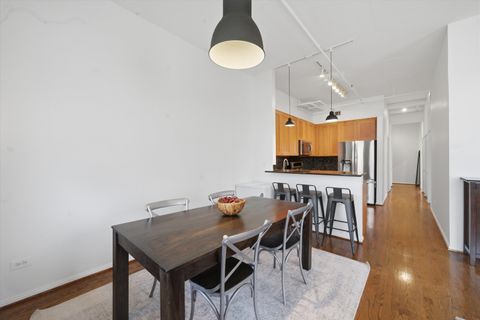 Tiny photo for 950 W Monroe Street #401, Chicago, IL 60607 (MLS # 12626565)