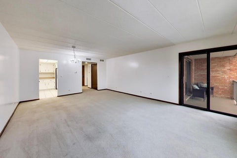 Tiny photo for 901 Center Street #403, Des Plaines, IL 60016 (MLS # 12748177)