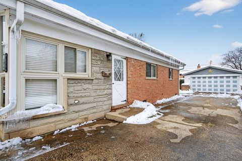 Tiny photo for 8516 W Normal Avenue, Niles, IL 60714 (MLS # 12526277)
