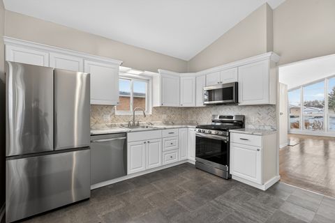 Tiny photo for 8516 W Normal Avenue, Niles, IL 60714 (MLS # 12526277)