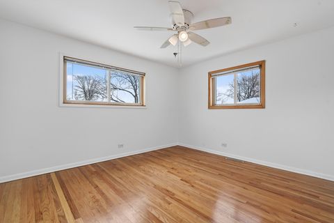 Tiny photo for 8516 W Normal Avenue, Niles, IL 60714 (MLS # 12526277)