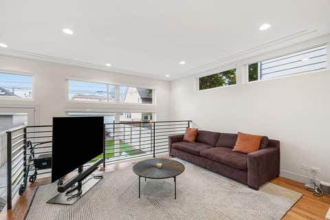 Tiny photo for 3428 N Kilbourn Avenue, Chicago, IL 60641 (MLS # 12698836)