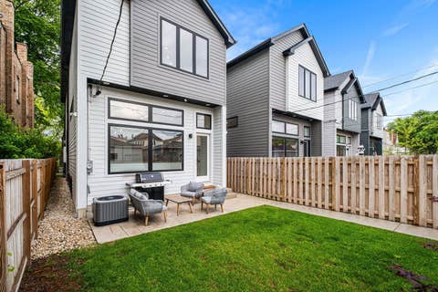 Tiny photo for 3428 N Kilbourn Avenue, Chicago, IL 60641 (MLS # 12698836)
