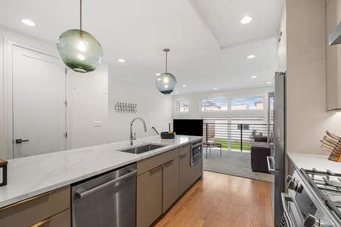Tiny photo for 3428 N Kilbourn Avenue, Chicago, IL 60641 (MLS # 12698836)