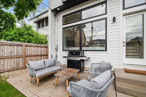 Tiny photo for 3428 N Kilbourn Avenue, Chicago, IL 60641 (MLS # 12698836)