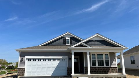 2520 redwood Trail Wonder Lake IL 60097