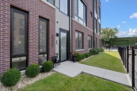 Tiny photo for 3205 N Kildare Avenue, Chicago, IL 60641 (MLS # 12497076)