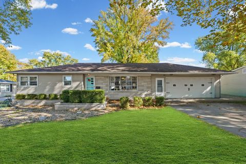 Photo of 903 S Longview Road, Monticello, IL 61856 (MLS # 12506992)