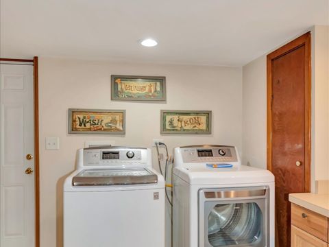 Tiny photo for 6207 S Austin Avenue, Chicago, IL 60638 (MLS # 12572276)