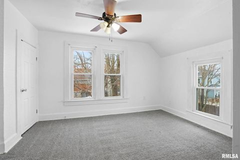 Tiny photo for 1306 17TH Street, Moline, IL 61265 (MLS # QC4270014)