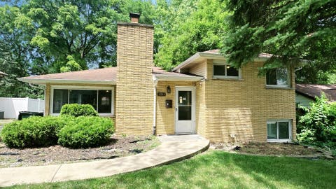 Photo of 3004 Longfellow Avenue, Hazel Crest, IL 60429 (MLS # 12676347)
