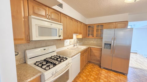 Tiny photo for 8801 W Golf Road #10B, Niles, IL 60714 (MLS # 12738434)