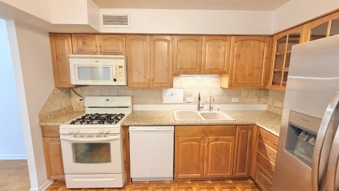 Tiny photo for 8801 W Golf Road #10B, Niles, IL 60714 (MLS # 12738434)