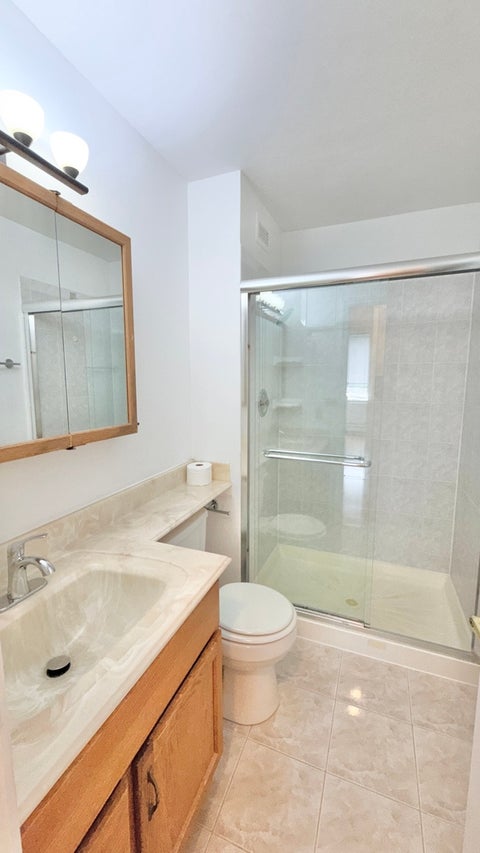 Tiny photo for 8801 W Golf Road #10B, Niles, IL 60714 (MLS # 12738434)
