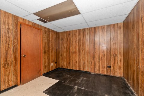 Tiny photo for 8834 S Oglesby Avenue, Chicago, IL 60617 (MLS # 12507983)