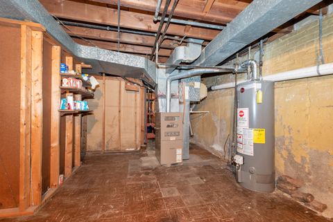 Tiny photo for 8834 S Oglesby Avenue, Chicago, IL 60617 (MLS # 12507983)