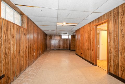 Tiny photo for 8834 S Oglesby Avenue, Chicago, IL 60617 (MLS # 12507983)