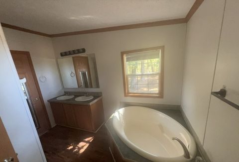Tiny photo for 19188 E Divide Road, Bluford, IL 62814 (MLS # 12487821)