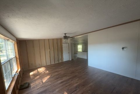 Tiny photo for 19188 E Divide Road, Bluford, IL 62814 (MLS # 12487821)