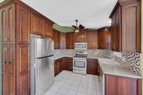 Tiny photo for 4607 Kylemore Court, Joliet, IL 60431 (MLS # 12678222)