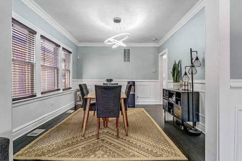 Tiny photo for 2326 Elmwood Avenue, Berwyn, IL 60402 (MLS # 12611874)