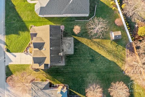 Tiny photo for 13124 W Beaver Lake Drive, Homer Glen, IL 60491 (MLS # 12527403)