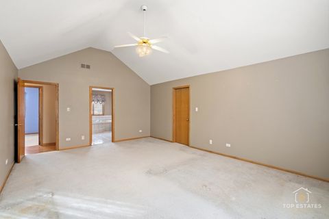 Tiny photo for 13124 W Beaver Lake Drive, Homer Glen, IL 60491 (MLS # 12527403)
