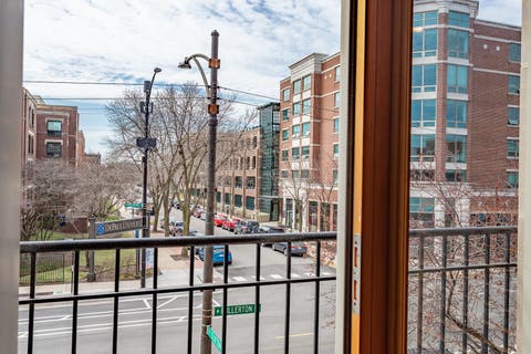 Tiny photo for 1126 W Fullerton Avenue #2, Chicago, IL 60614 (MLS # 12706124)