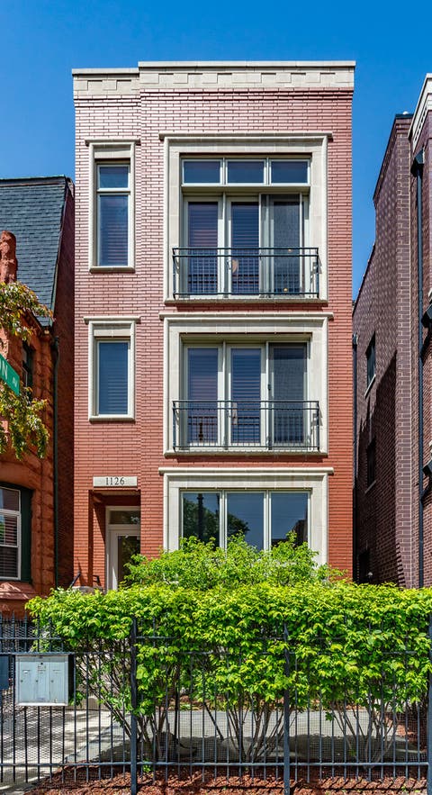 Photo of 1126 W Fullerton Avenue #2, Chicago, IL 60614 (MLS # 12706124)