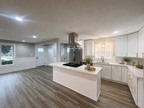 Tiny photo for 497 Saginaw Avenue, Calumet City, IL 60409 (MLS # 12787392)