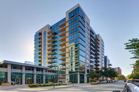 125 S GREEN Street 705A Chicago IL 60607