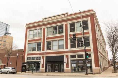 2000 S Michigan Avenue 312 Chicago IL 60616