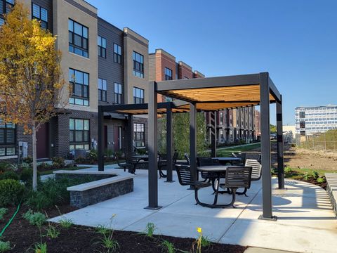 Tiny photo for 373 Summit Circle, Lombard, IL 60148 (MLS # 12504566)