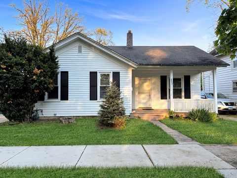 652 S Main Street Naperville IL 60540