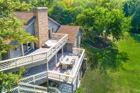 Tiny photo for 255 Indian Trail Road, North Barrington, IL 60010 (MLS # 12705310)