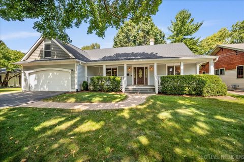 Photo of 747 Cheever Avenue, Geneva, IL 60134 (MLS # 12467050)