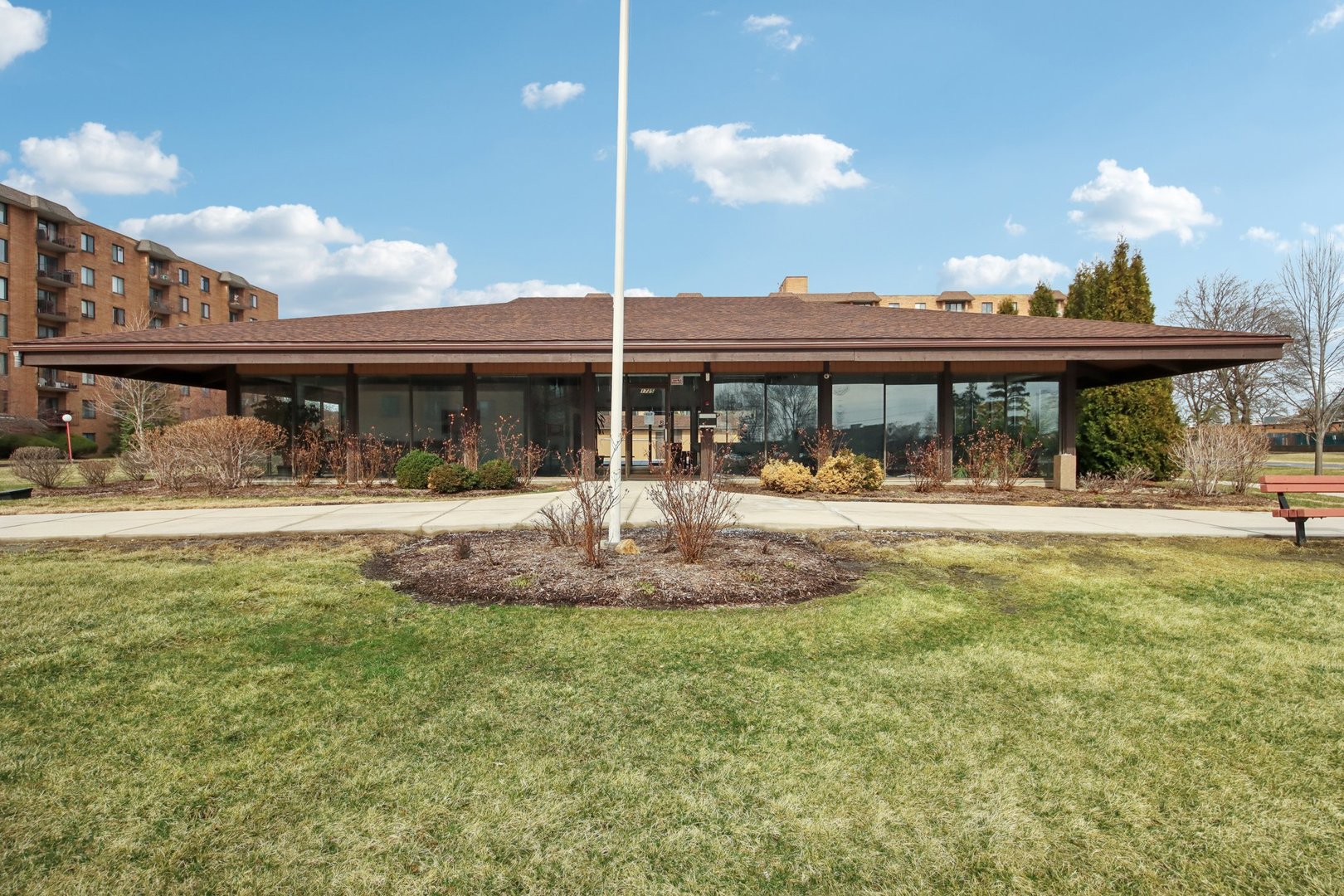 1727 W CRYSTAL Lane 311