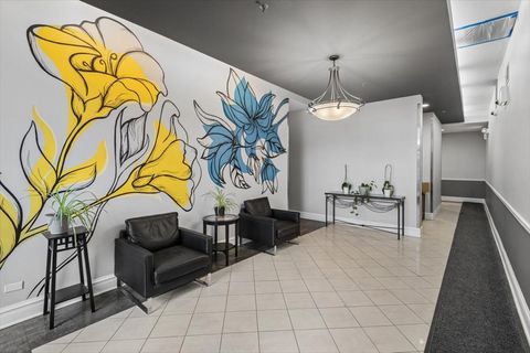 Tiny photo for 3113 W Lawrence Avenue #A201, Chicago, IL 60625 (MLS # 12587008)