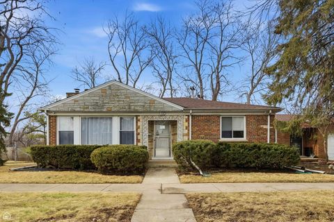 Photo of 6310 N La Crosse Avenue, Chicago, IL 60646 (MLS # 12569479)