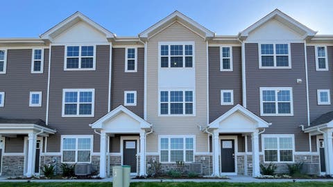 Photo of 2662 Arrowhead Drive, Pingree Grove, IL 60140 (MLS # 12668288)