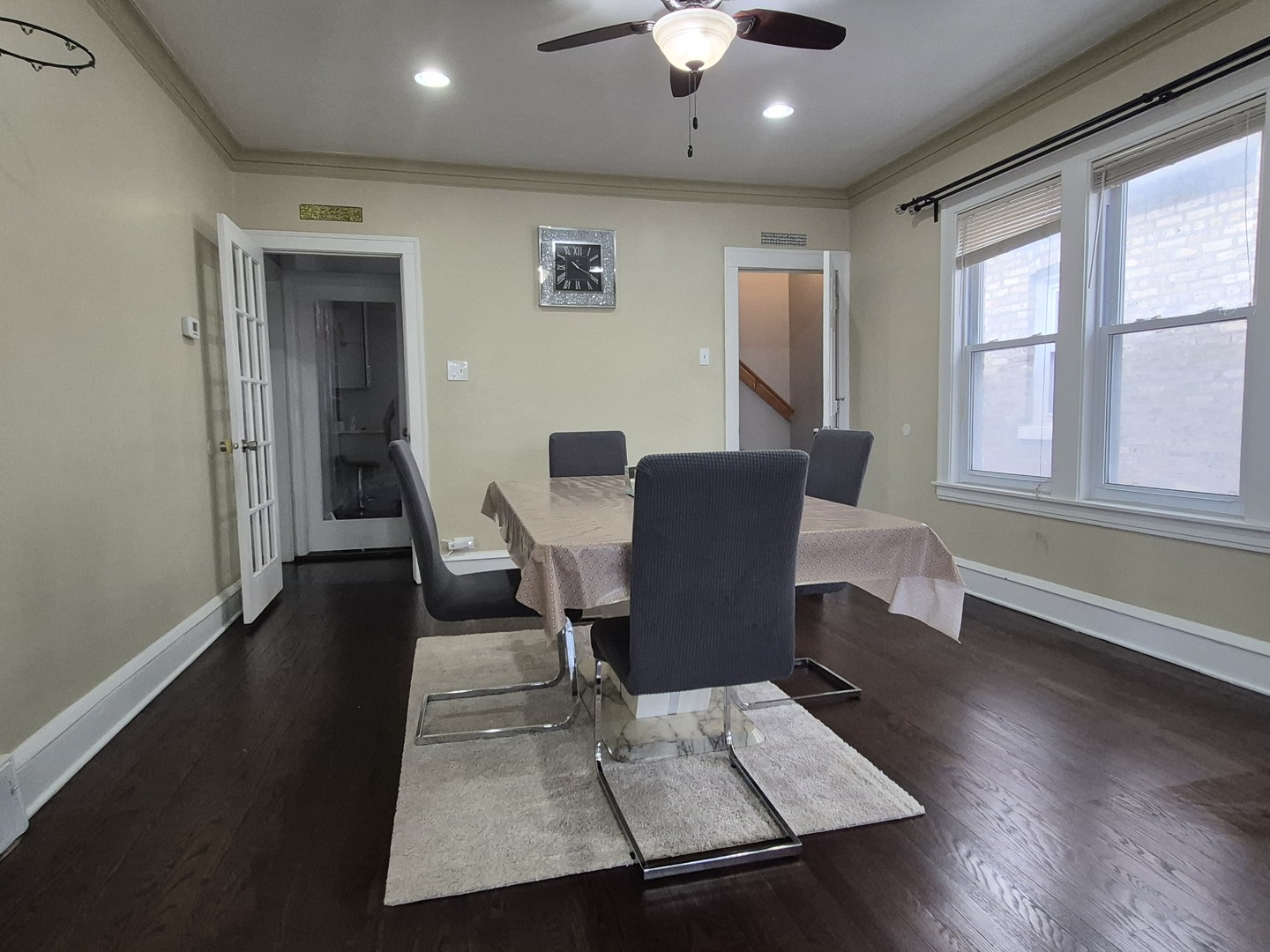 4855 W Argyle Street