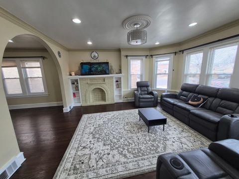 Tiny photo for 4855 W Argyle Street, Chicago, IL 60630 (MLS # 12589409)