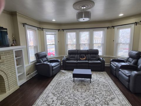 Tiny photo for 4855 W Argyle Street, Chicago, IL 60630 (MLS # 12589409)