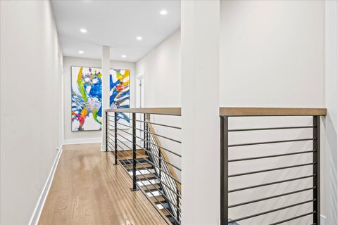 Tiny photo for 2009 Skyelar Court, Highland Park, IL 60035 (MLS # 12613254)