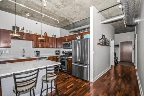 Tiny photo for 1305 S Michigan Avenue #1402, Chicago, IL 60605 (MLS # 12729384)
