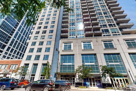 Tiny photo for 1305 S Michigan Avenue #1402, Chicago, IL 60605 (MLS # 12729384)