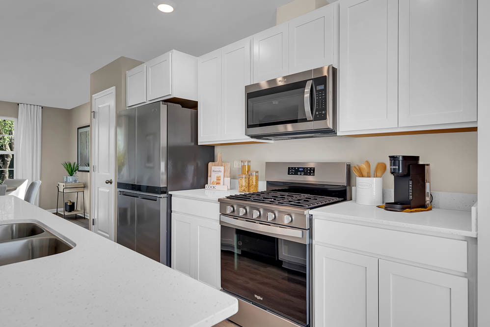 1322 Foxglove Drive